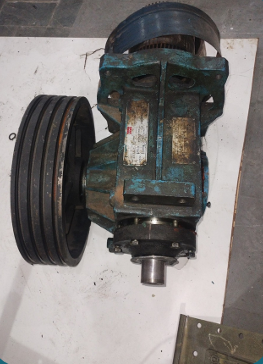 Detalhe da máquina de tração